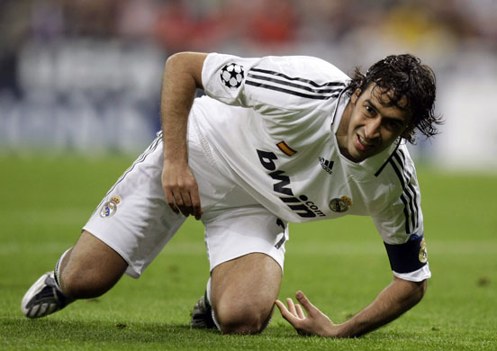 Real Madrid v Liverpool: Raul falls on the pitch