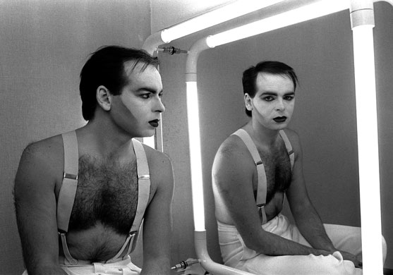 Howard Barlow: Howard Barlow Exhibition