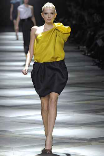 Catwalk looks : Colour blocking