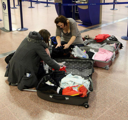 Gallery Business pictures gallery: Ryanair luggage