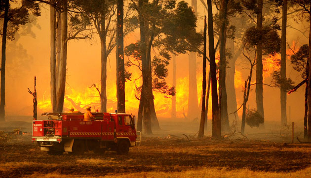 Gallery Australian bushfires: A fire truck is the last line of defence for Drouin homes