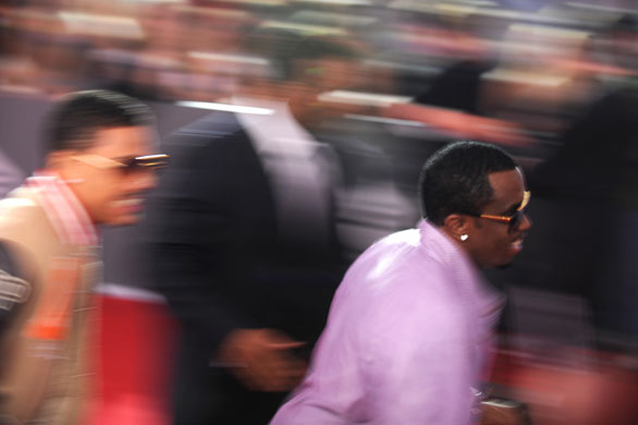 Gallery Grammys: Sean Combs arrives at the Grammys