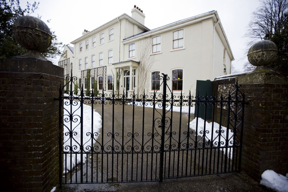 Gallery Darwin exhibition: New Exhibition launched on Darwin's life and work