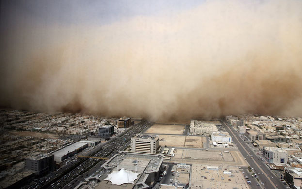 Gulf sandstorm: A dust cloud envelopes the Saudi capital Riyadh on 10 March 2009. 
