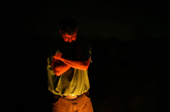 24 hours in pictures: Sacramento Tent City Fills Up Jobless And Homeless