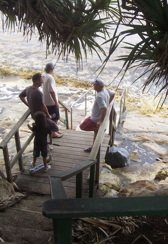 Oil Spill in Queensland: Oil Spill in Queensland, Australia