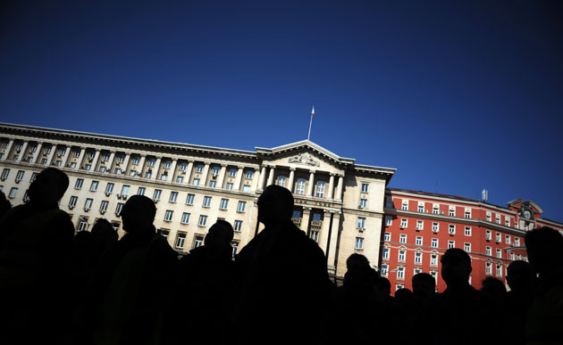 24 hours : Bulgarian police demostrate for better conditions