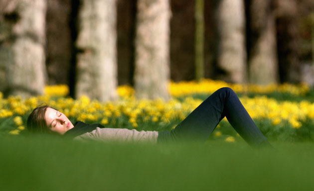 Warm weather in UK : Warm weather in UK 