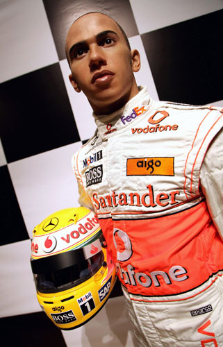 24sport: Lewis Hamilton Waxwork