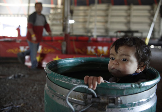 24 hours in pictures : Kelly Miller Circus
