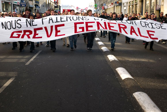 French strikes: People demonstrate in Lyon