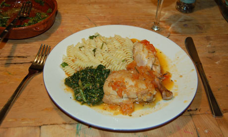 Bibi van der Zee's chicken cacciatora