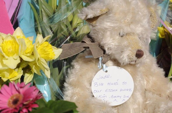 Jade Goody : Flowers and a teddy bear   outside the house of Jade Goody 