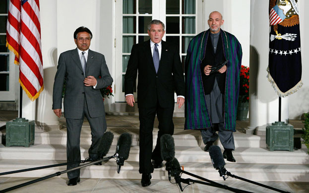 Hamid Karzai : George W. Bush,  Pervez Musharraf, and Hamid Karzai in 2006