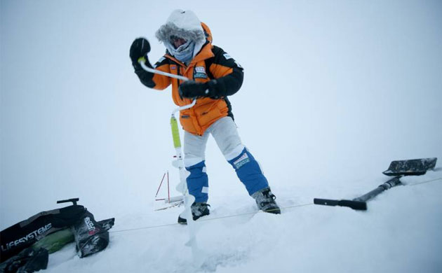 Catlin Arctic Survey: drilling the ice cap
