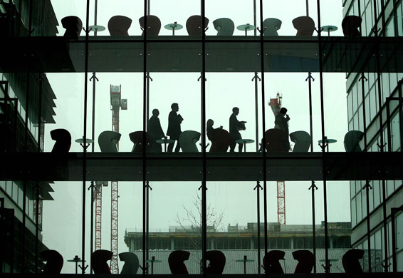 25 March 2009: Dublin: Bank workers in the International Financial Services District