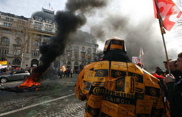 25 March 2009: Paris, France: Employees of the Clairoix tyre plant during a demonstration