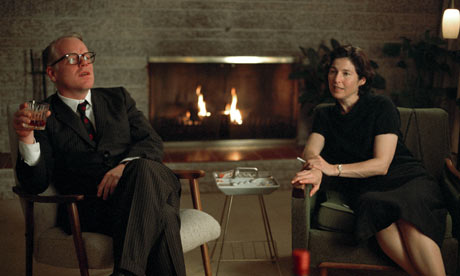 Philip Seymour Hoffman and Catherine Keener in Capote