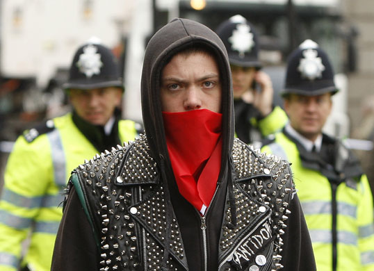 G20: Put People First march