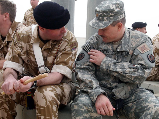 Basra handover: Britain hands over command in Basra to US