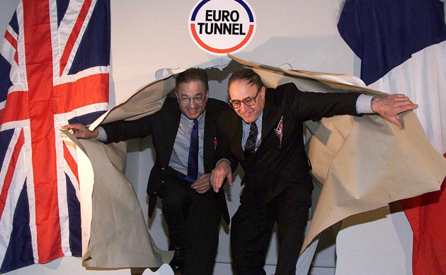 Eurotunnel : Engineers celebrate Eurotunnel 10th anniversary