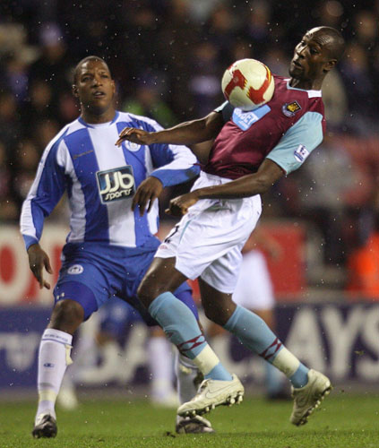 Prem League Wed: Carlton Cole controls the ball with his chest
