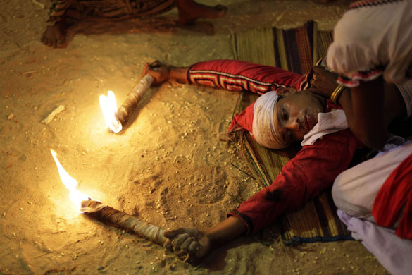 24 hours in pictures: Dammaduwa festival celebrations in Sri Lanka 