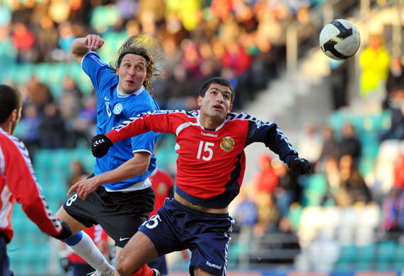 http://static.guim.co.uk/sys-images/Guardian/Pix/pictures/2009/4/1/1238625306325/World-Cup-2010-Qualifiers-016.jpg
