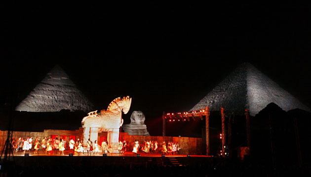 24 hours in pictures: Giza, Egypt: A giant Trojan horse at the pyramids for performance of Troy.