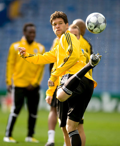 24sport: Chelsea Training & Press Conference