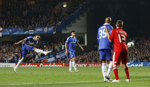 Chelsea v Liverpool: Alex Free Kick