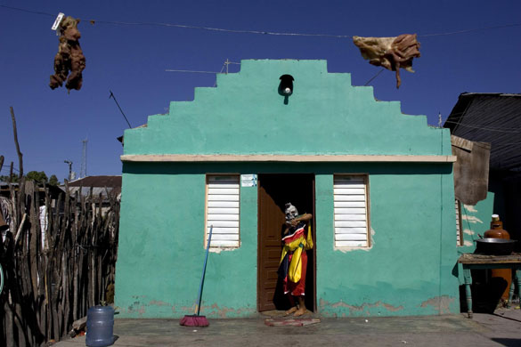 24 hours in pictures: carnival of Las Cachuas de Cabral Dominican Republic