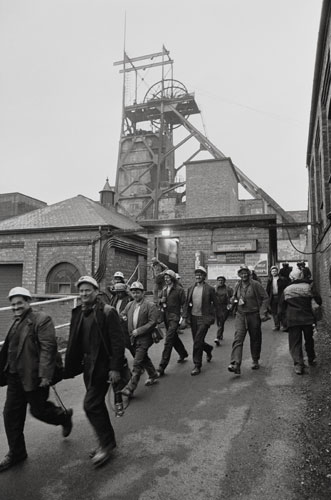 Three day week: Miners on Strike in England