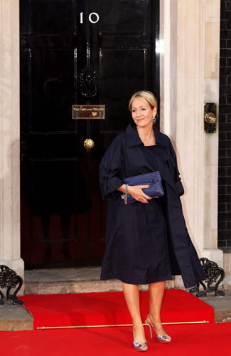 G20 leaders dinner: JK Rowling arrives at Downing Street