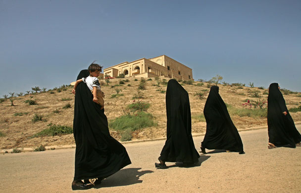 24 hours in pictures : Saddam's Palace Turned to Hotel and Tourist Site