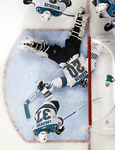 24sport: Evgeni Nabokov and Brad Lukowich