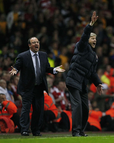 Liverpool v Arsenal: Rafa Benitez and Arsene Wenger gesture to their players