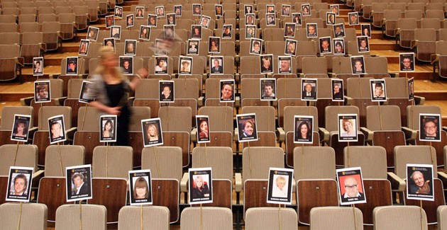 24 hours in pictures: BAFTA Awards 2009 preparations