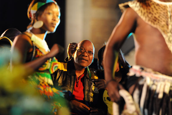 24 hours in pictures: Jacob Zuma celebrates at the street party in Johannesbur
