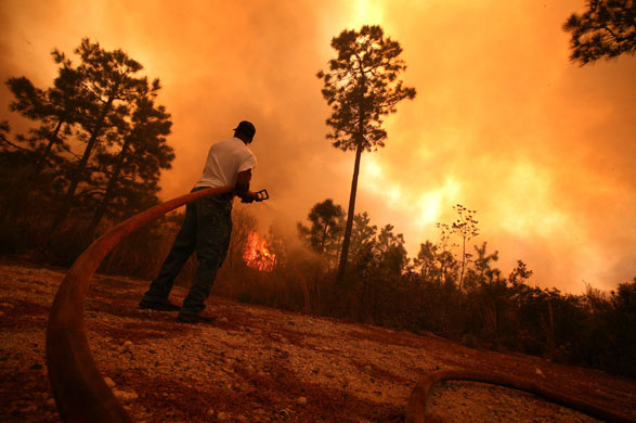 24 hours in pictures: Wildfire South Carolina