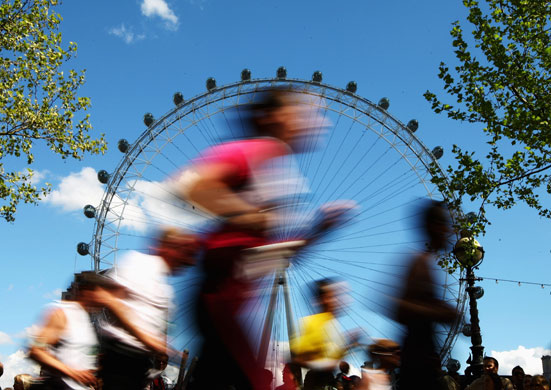 24sport: 2009 Flora London Marathon