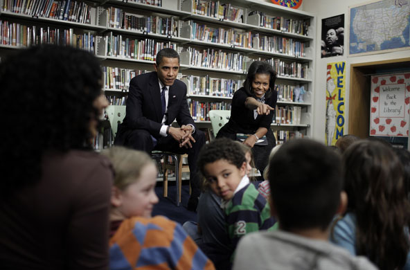 obama 100 days : Barack Obama andMichelle Obama take questions from children 
