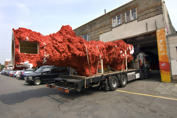 Anish Kapoor's Dismemberment of Jeanne d'Arc