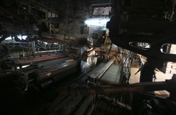 29 April 2009: Amritsar, India: An independent election candidate Sham Lal