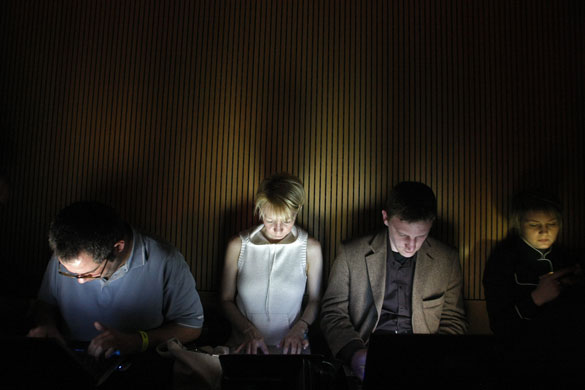 5 April 2009: Budapest: Journalists attend the congress of the Hungarian Socialist Party