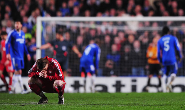 Liverpool v Chelsea: Fernando Torres can't bear to watch