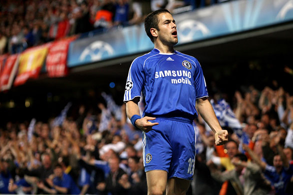 Liverpool v Chelsea: Joe Cole celebrates