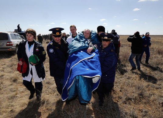 8 April 2009: Zhezkazgan, Kazakstan: Expedition 18 Commander Michael Fincke