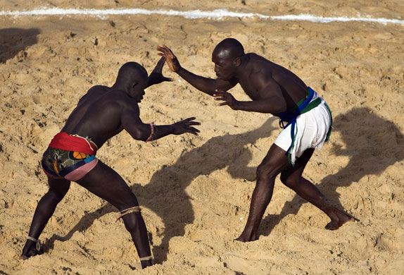 24sport: Traditional wrestlers compete