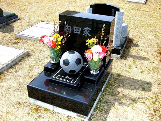 gravestone: Gravestone design for a football fan, Japan
